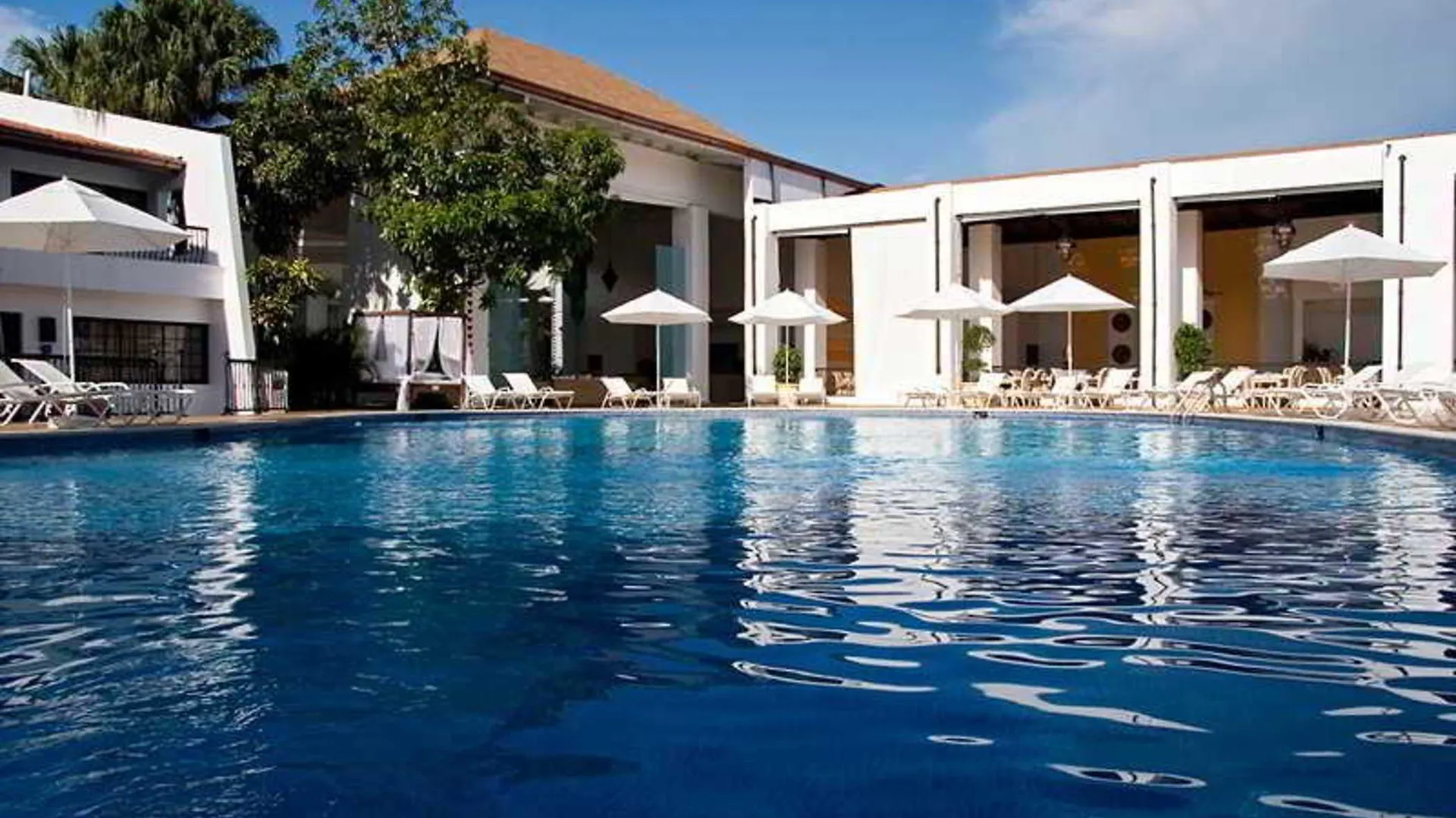 **** Semesteranläggning (resort) Bluebay Villas Doradas Adults Only Puerto Plata Dominikanska republiken
